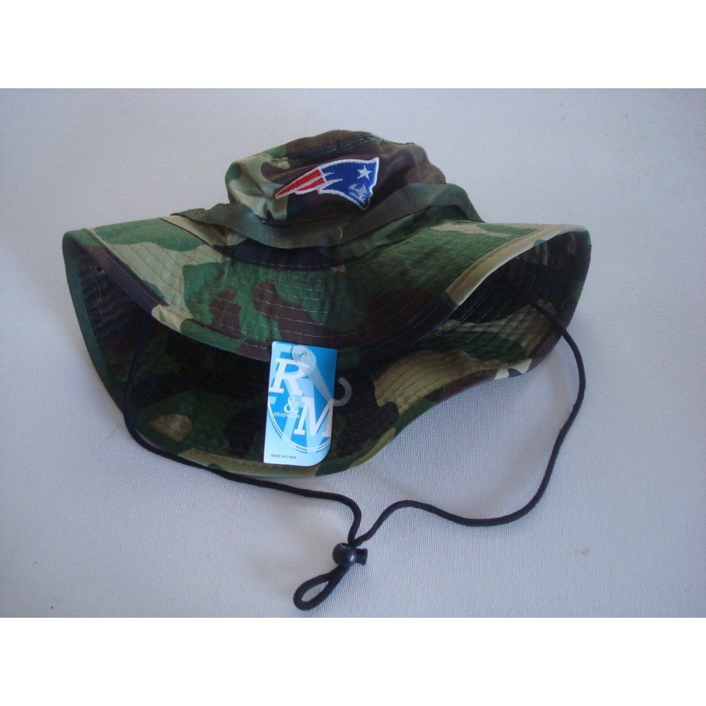 NEW ENGLAND PATRIOTS CAMO SZ M/LG  floppy bucket DEADSTOCK BEACH VINTAGE HAT CAP